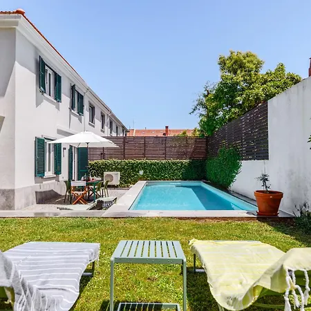 Haus Abel - Pool, Parking And Garden In The Heart Of Lisbon Villa Exterior photo